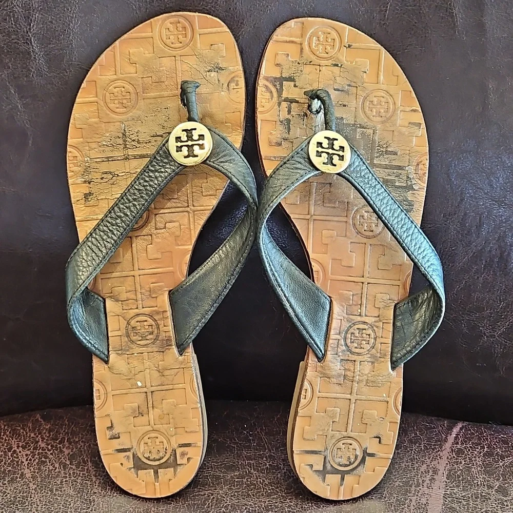 Tory Burch Black Leather/Gold Logo Thong Sandals, WELL Loved, Size 7